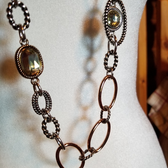 Premier Designs Long Chain Necklace 21" - Picture 4 of 5